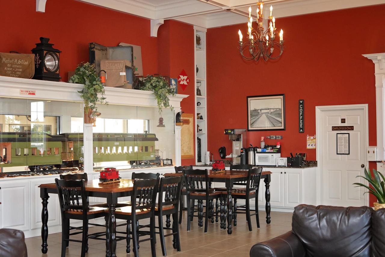 Depot Inn & Suites La Plata Ngoại thất bức ảnh