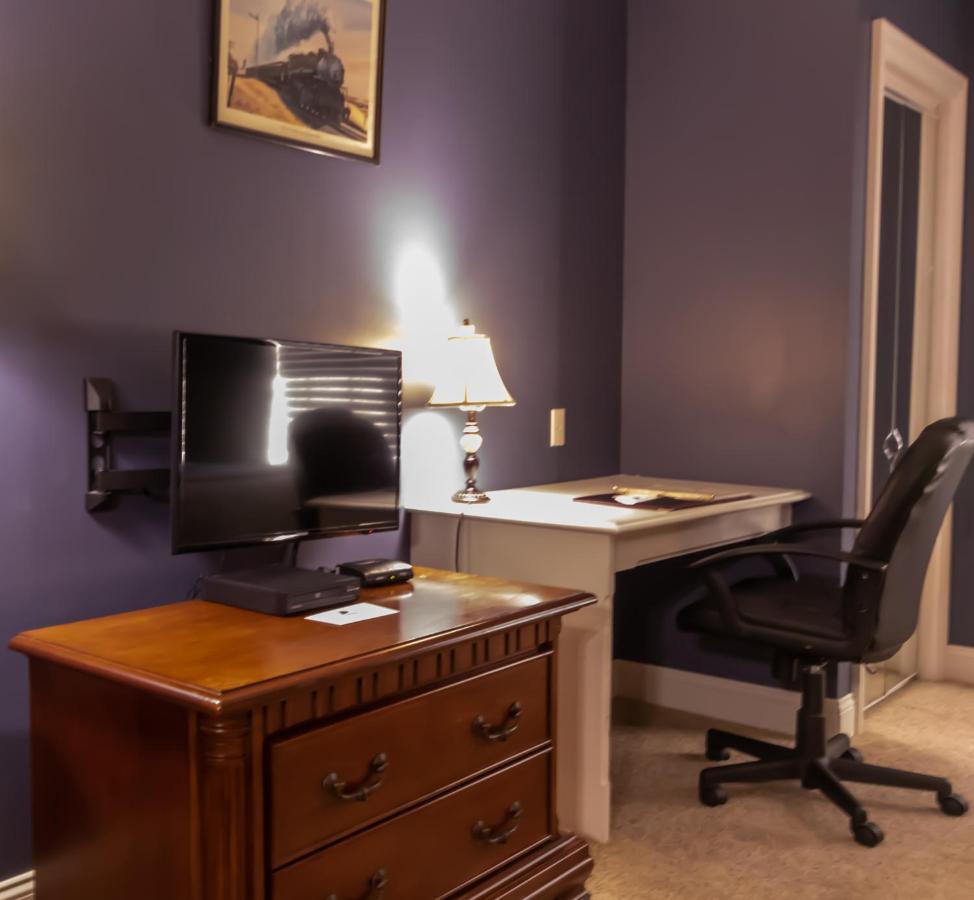 Depot Inn & Suites La Plata Ngoại thất bức ảnh